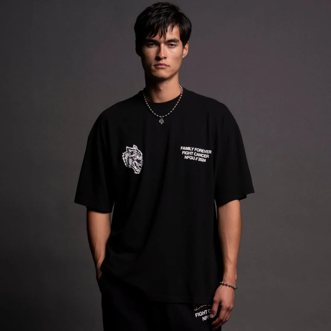 KEEP ON FIGHTING "PREMIUM" OVERSIZED TEE IN BLACK