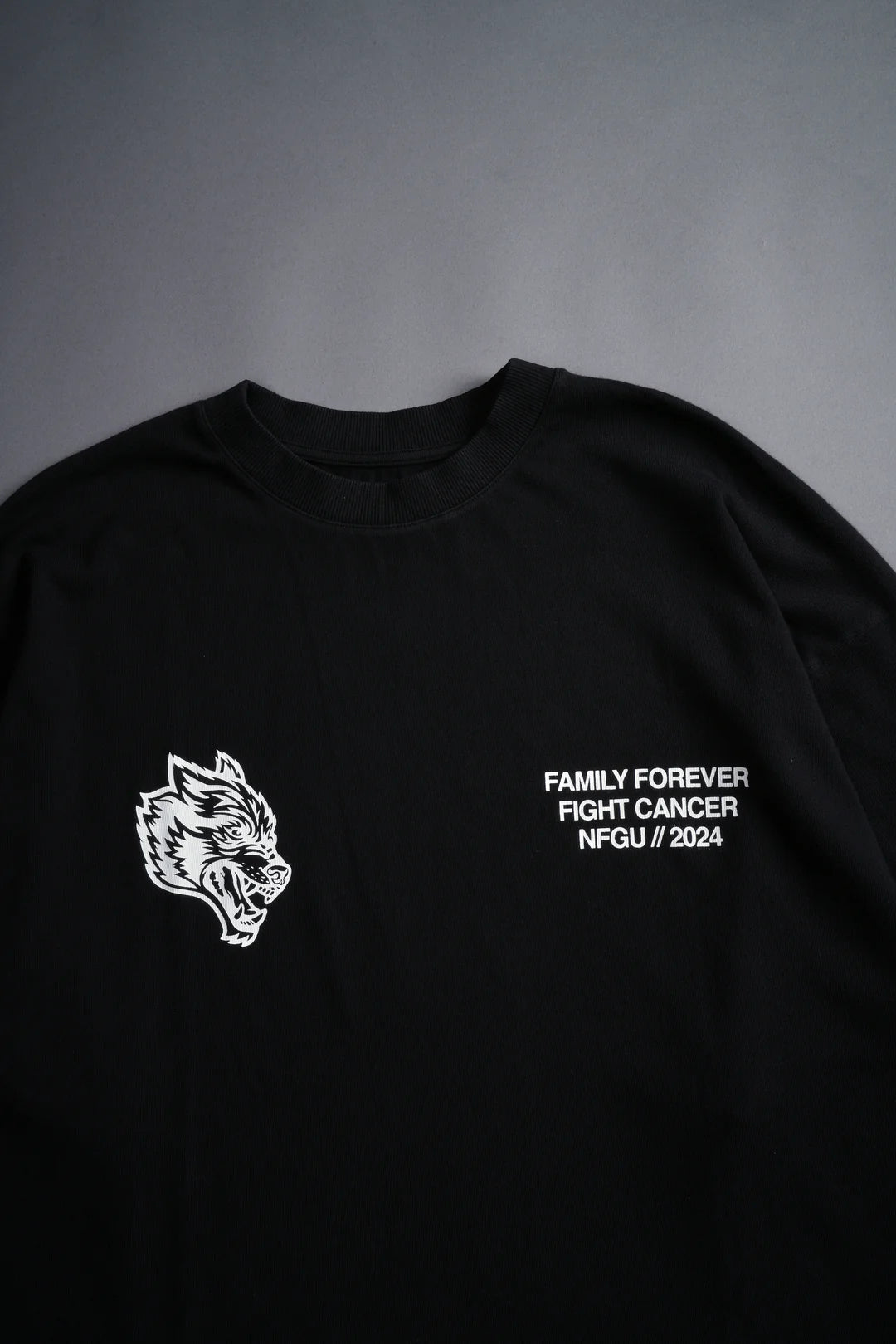 KEEP ON FIGHTING "PREMIUM" OVERSIZED TEE IN BLACK