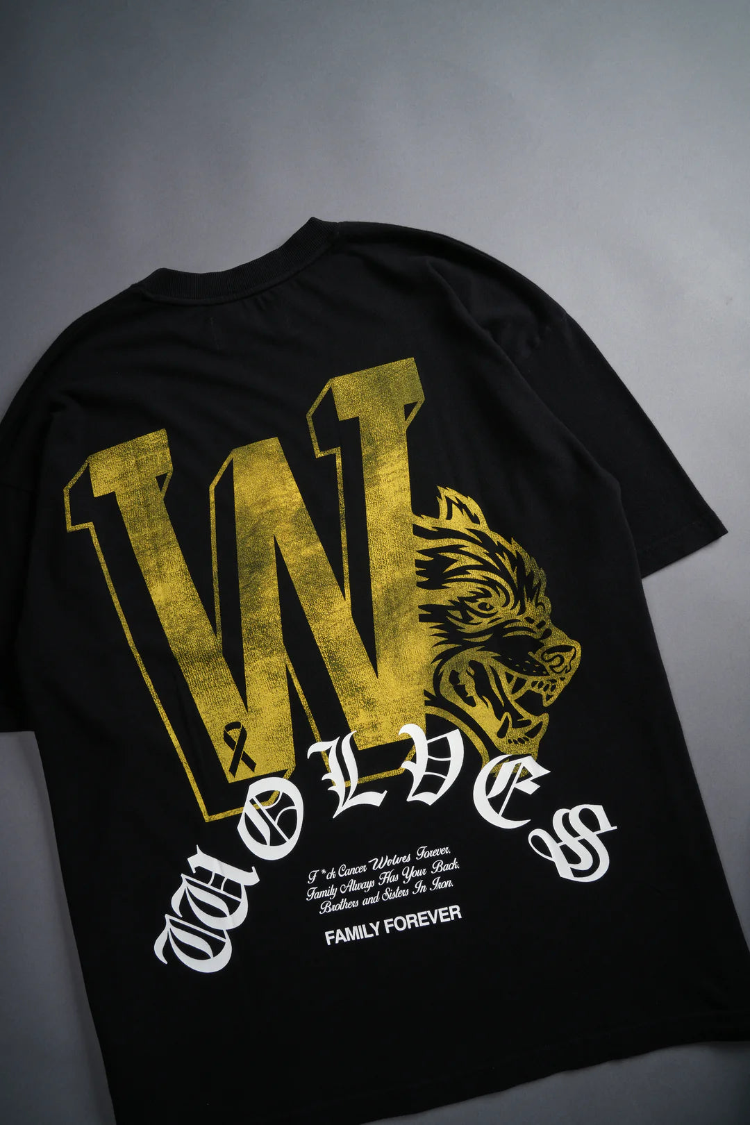 KEEP ON FIGHTING "PREMIUM" OVERSIZED TEE IN BLACK