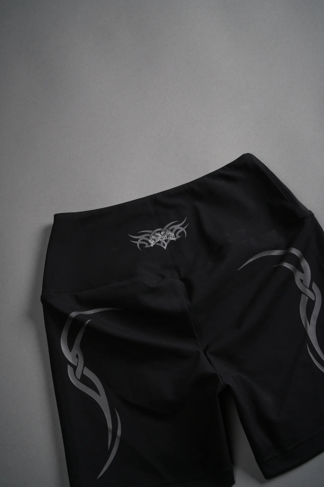 DUAL FINITE CODE BEAU SHORTS IN BLACK