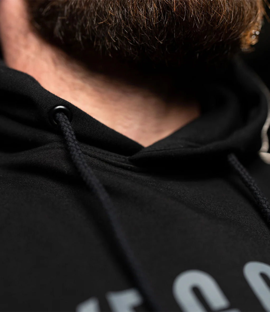 BANNER HOODIE IN BLACK