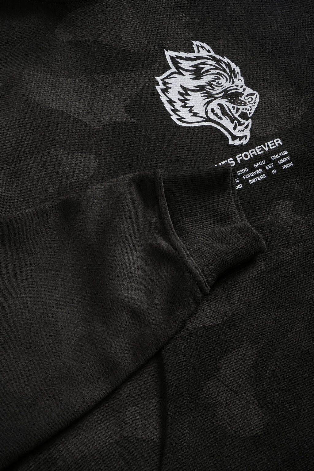 WOLVES HAVE YOUR BACK UNISEX "BOX CUT" PIERCE HOODIE IN BLACK VINTAGE WOODLAND CAMO