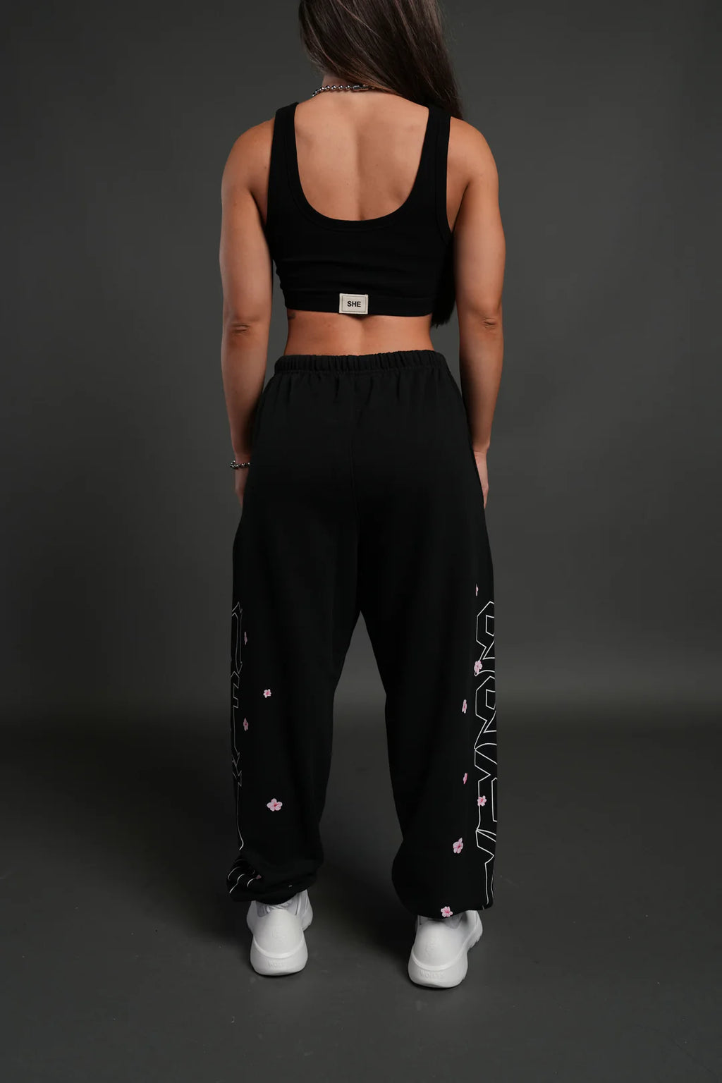 BLOSSOM MANTRA UNISEX LOUNGER SWEAT PANTS IN BLACK