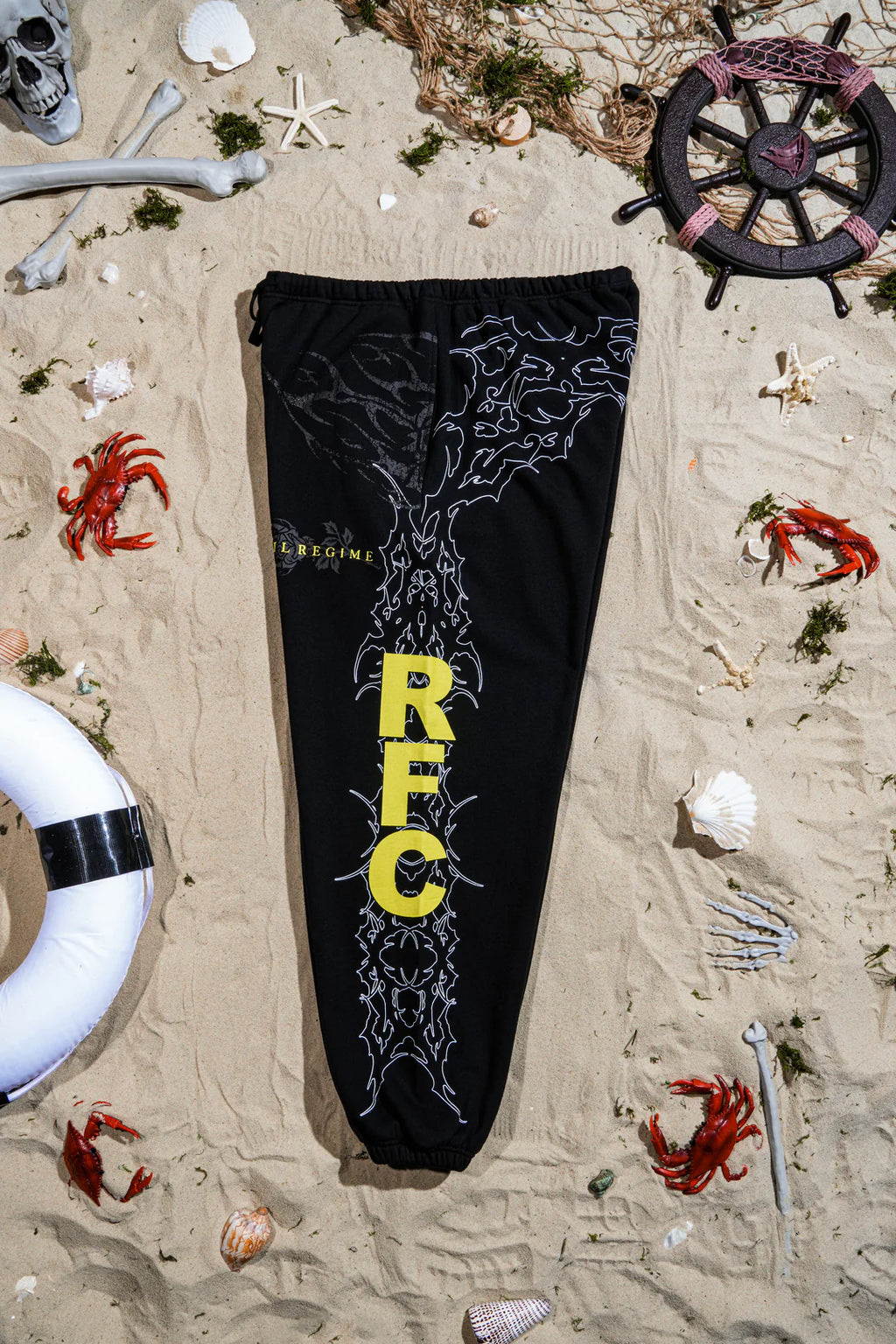 PARA BELLUM LOUNGER SWEAT PANTS IN BLACK