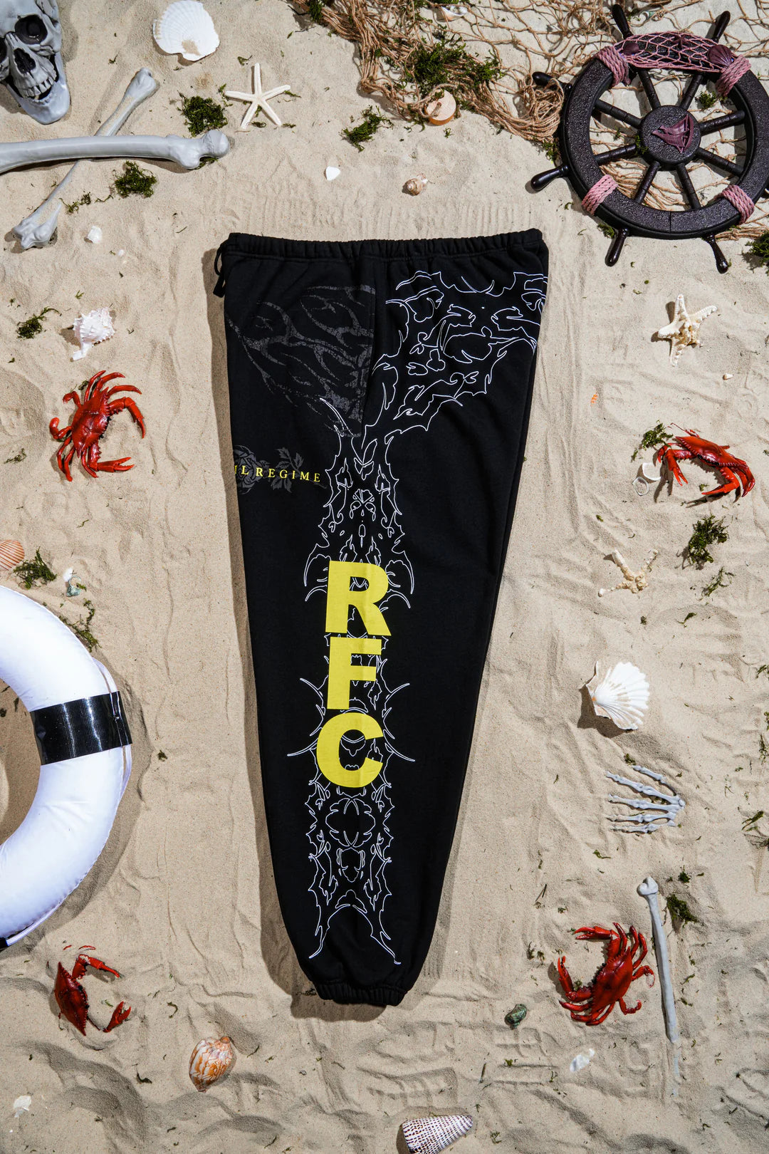 PARA BELLUM LOUNGER SWEAT PANTS IN BLACK