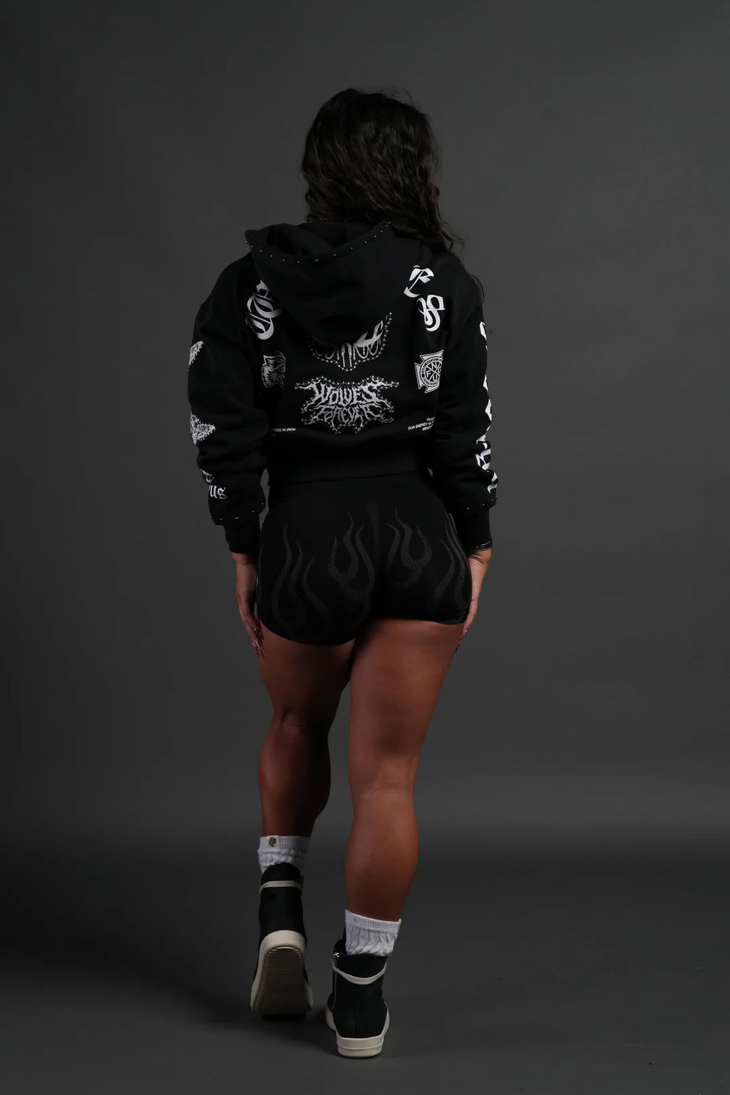 GIVE IT YOUR ALL "SAGE" CROPPED ZIP HOODIE IN BLACK