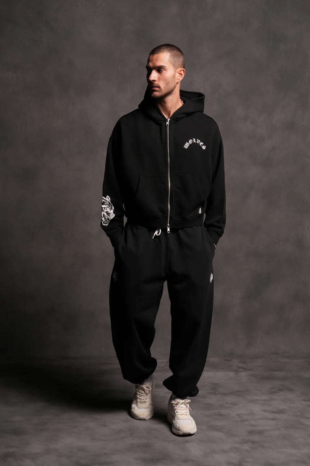 WOLF CHOPPER VEX DOUBLE ZIP HOODIE IN BLACK
