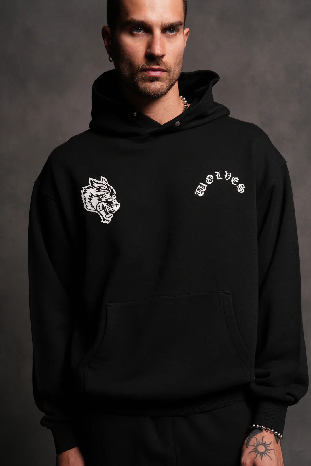 WOLF CHOPPER FRVR "PIERCE" HOODIE IN BLACK