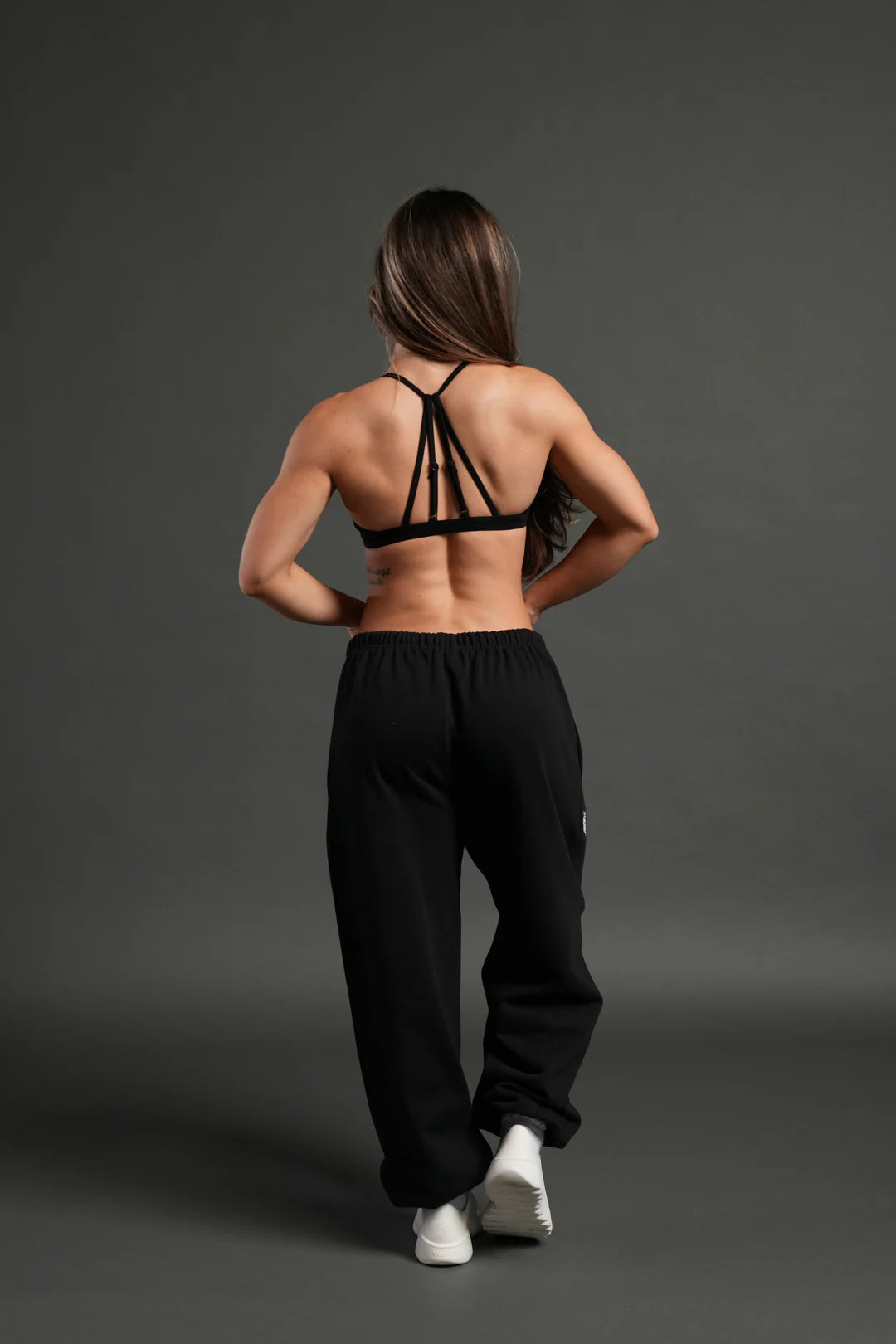 DUAL LOUNGER UNISEX SWEAT PANTS IN BLACK