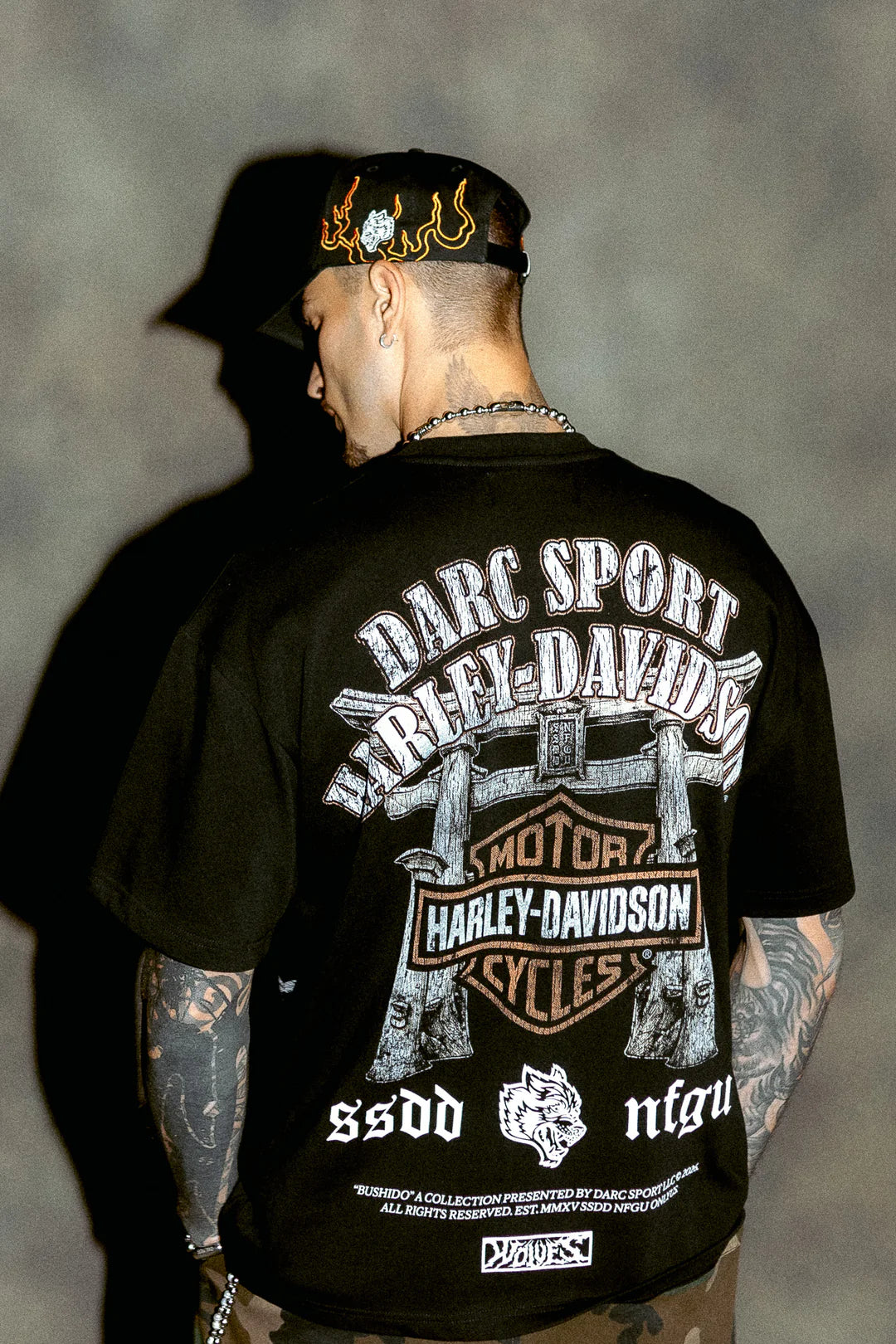 MORI BLOSSOM PREMIUM TEE IN BLACK