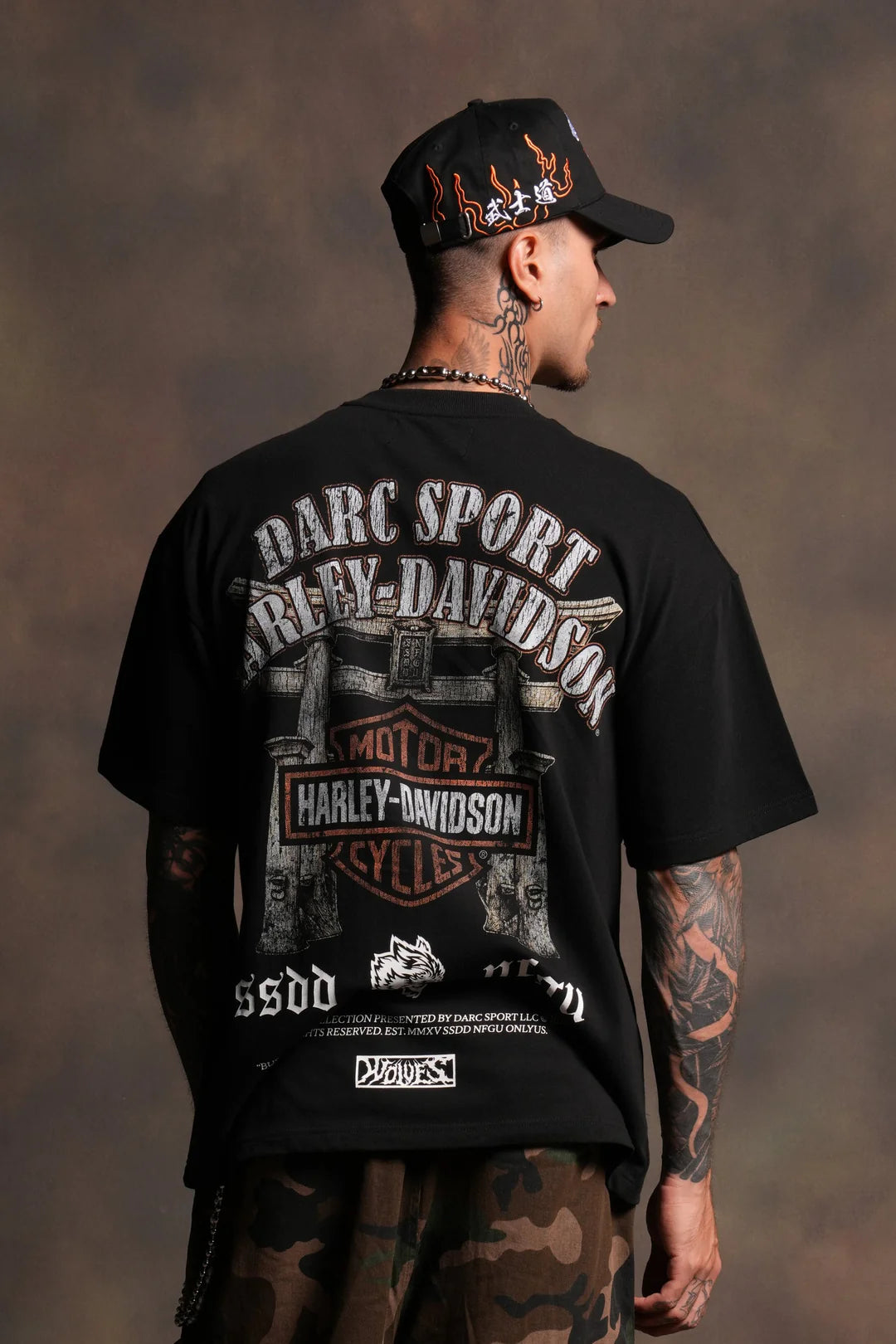 MORI BLOSSOM PREMIUM TEE IN BLACK