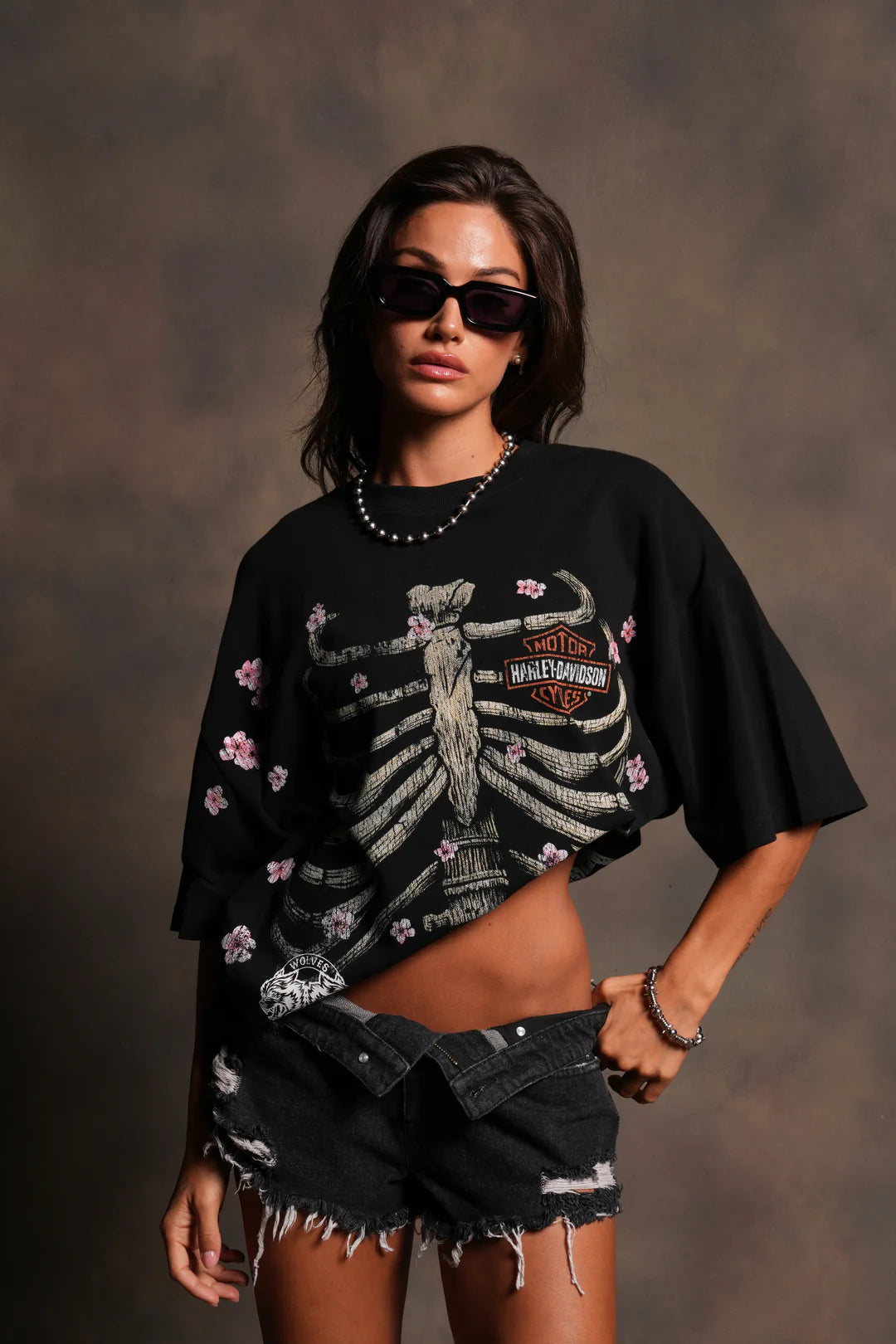 MORI BLOSSOM PREMIUM TEE IN BLACK
