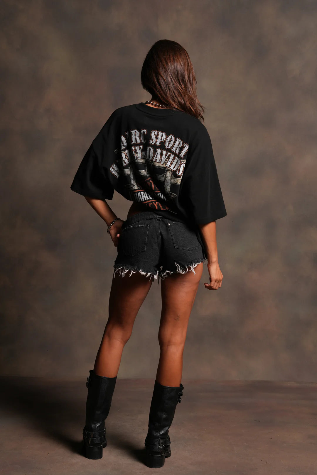 MORI BLOSSOM PREMIUM TEE IN BLACK