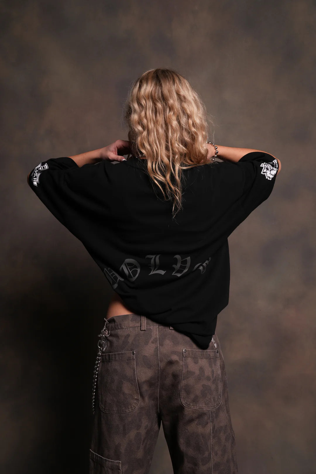 OUR CLUBS "PREMIUM" OVERSIZED TEE IN BLACK/BLACK