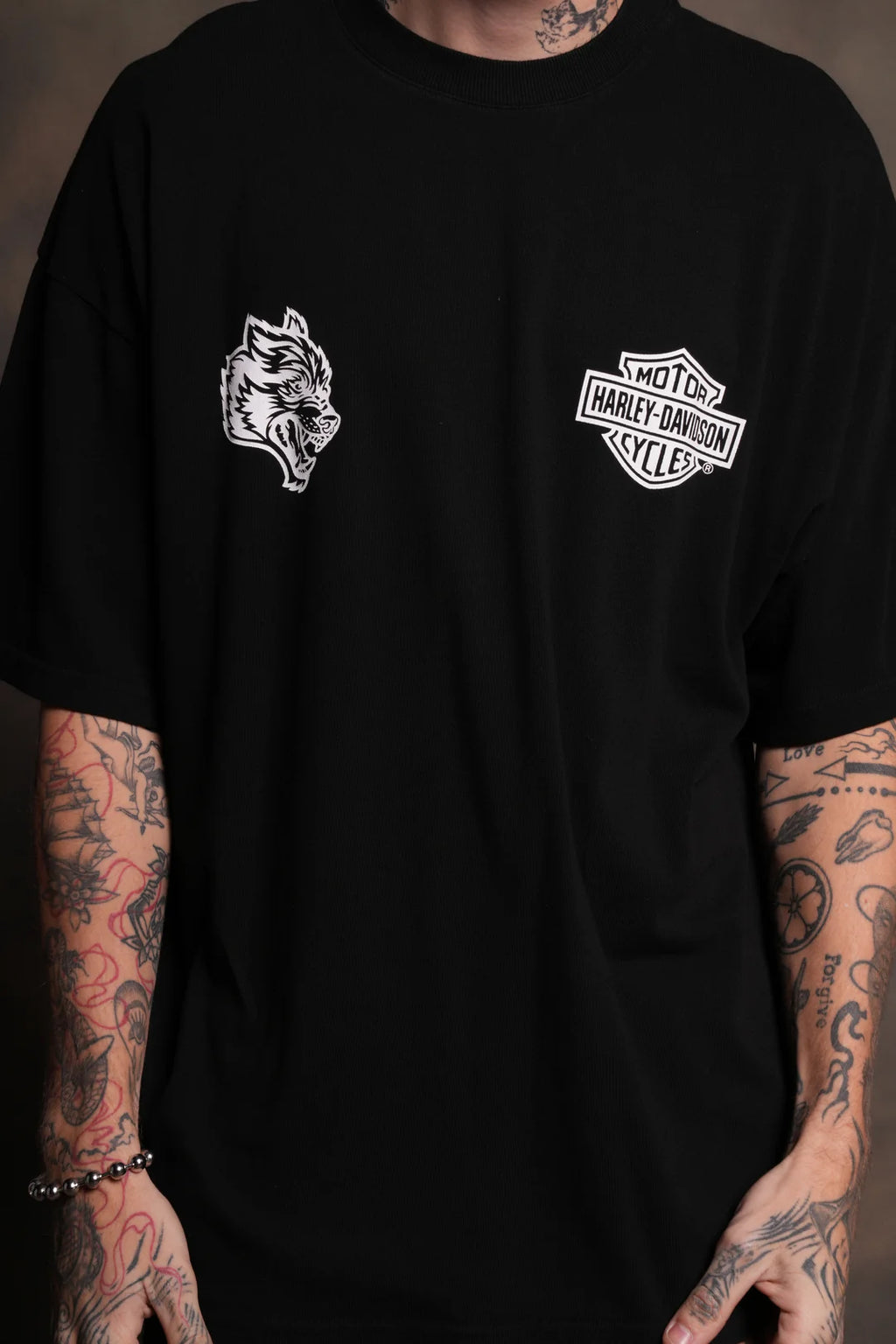 HARLEY-DAVIDSON WOLVES "PREMIUM" OVERSIZED TEE IN BLACK