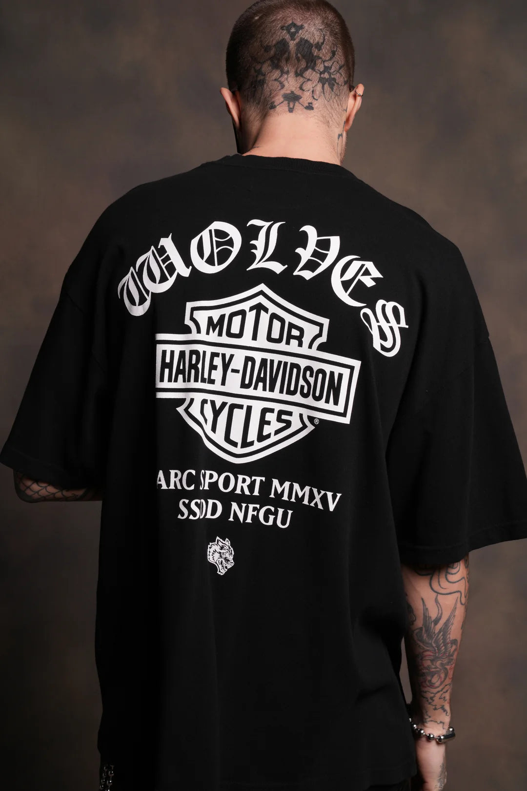 HARLEY-DAVIDSON WOLVES "PREMIUM" OVERSIZED TEE IN BLACK