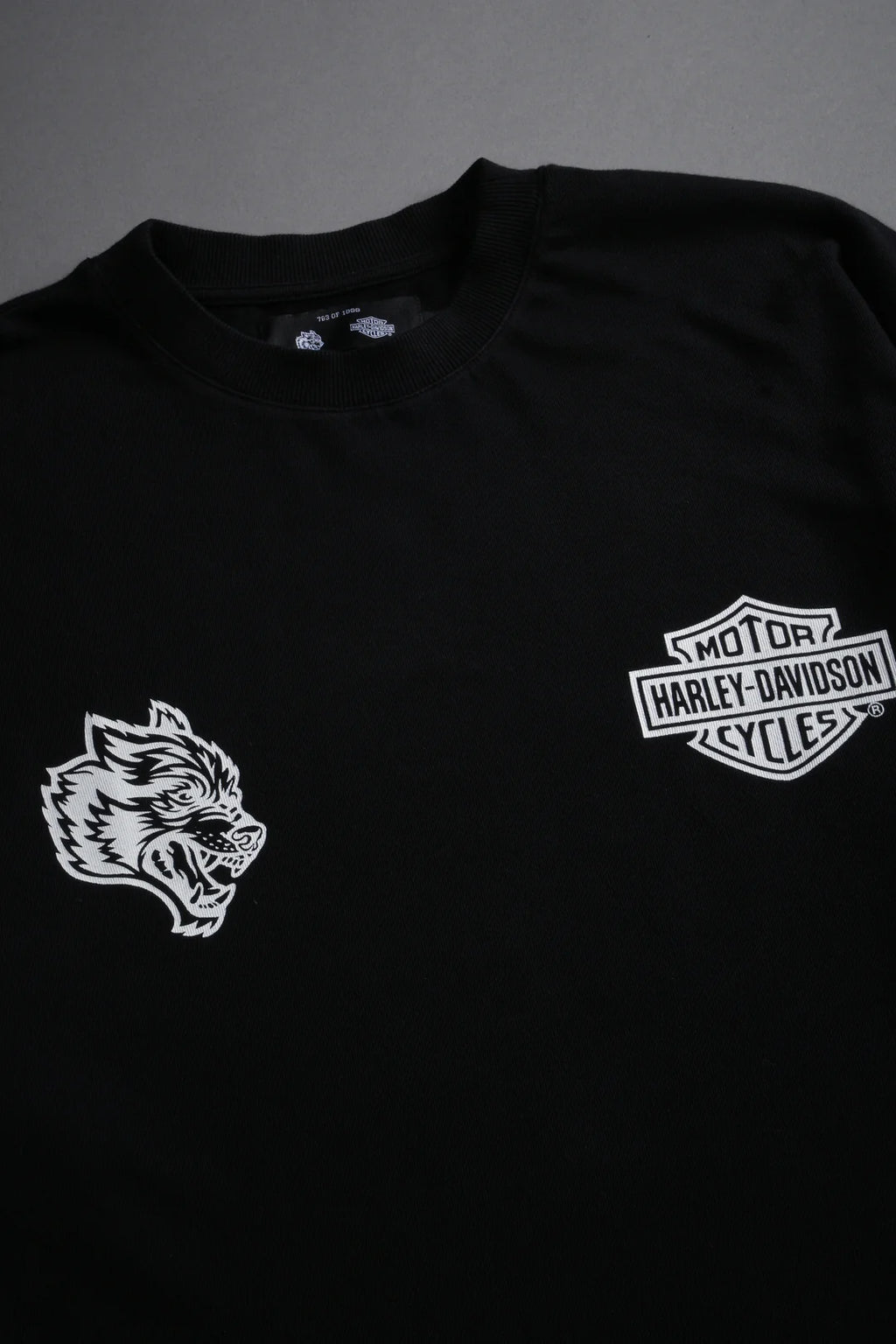 HARLEY-DAVIDSON WOLVES "PREMIUM" OVERSIZED TEE IN BLACK