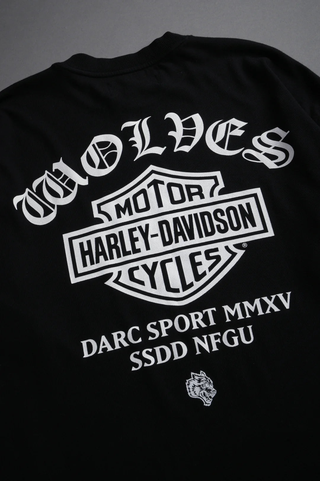 HARLEY-DAVIDSON WOLVES "PREMIUM" OVERSIZED TEE IN BLACK