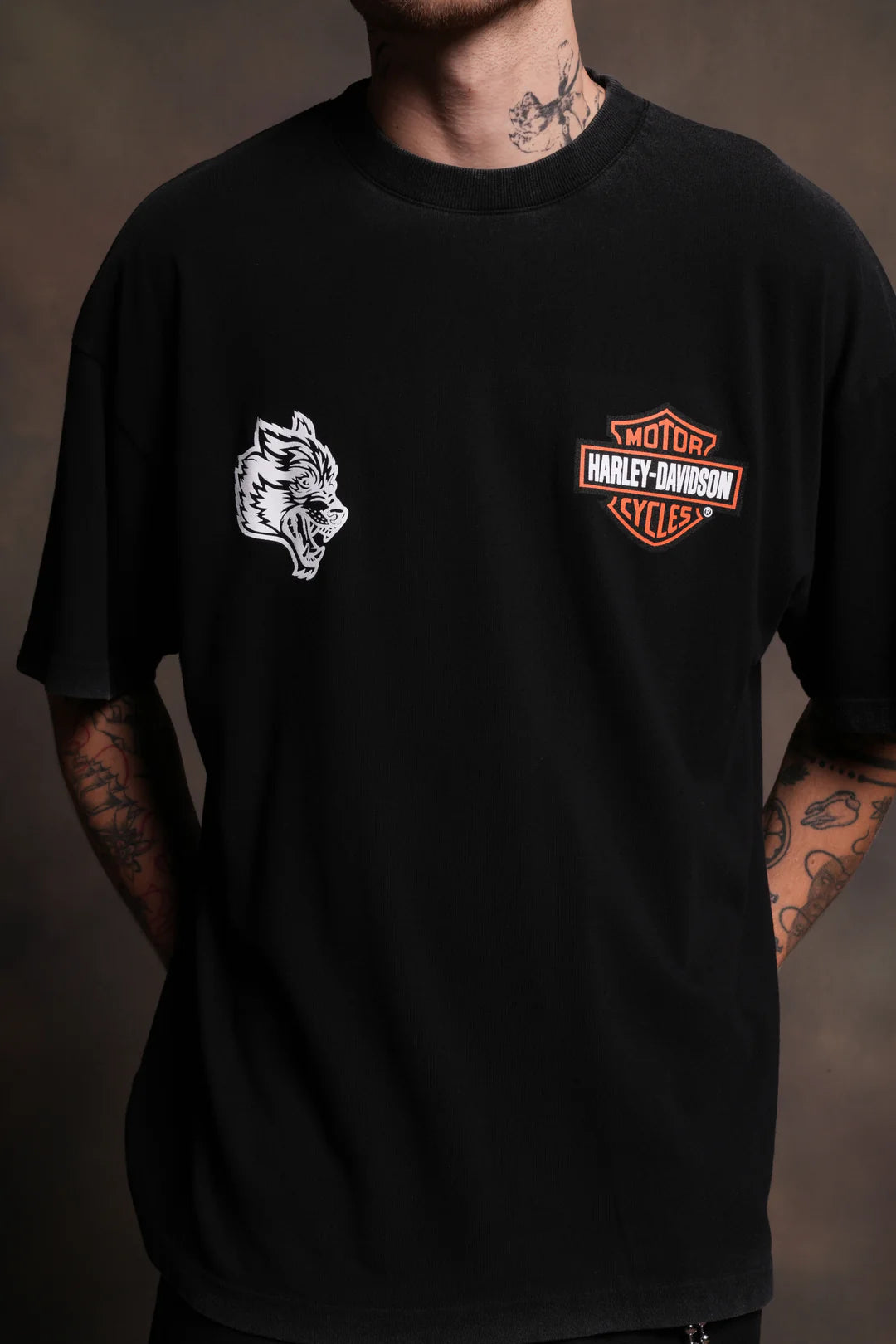 THE SNAKE & THE WOLF "PREMIUM" OVERSIZED TEE IN BLACK