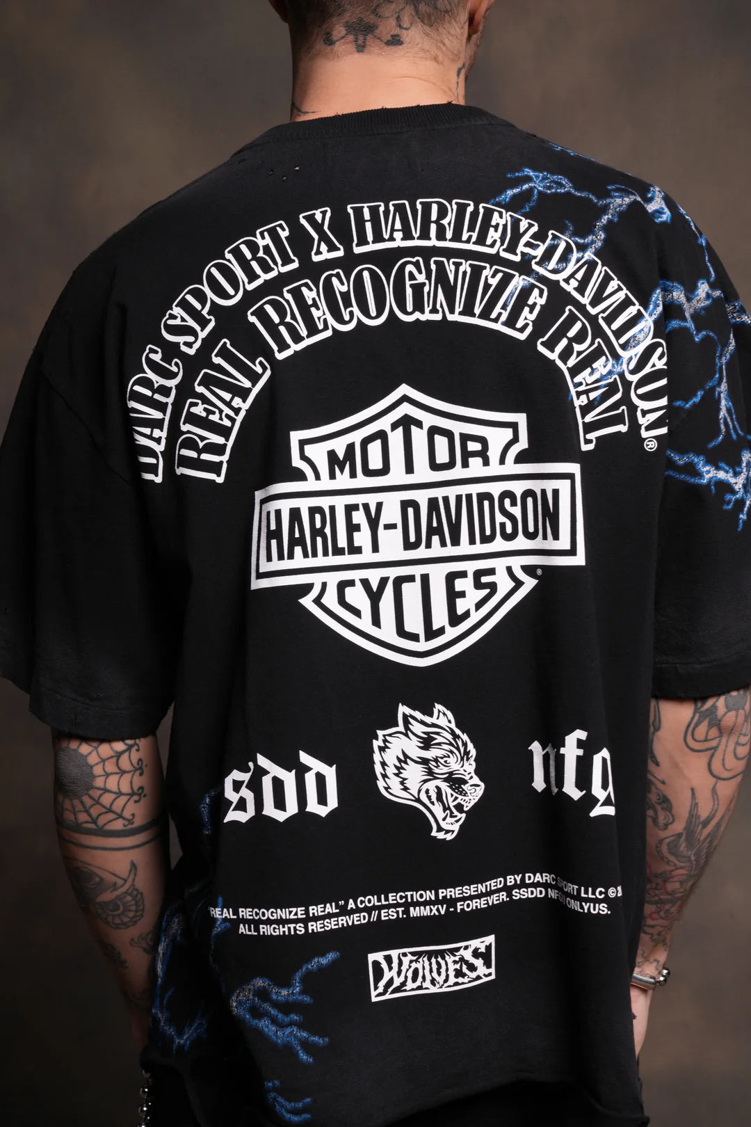 WE WERE NEVER THE SAME DISTRESSED GRUNGE TEE IN BLACK DRIFT WASH