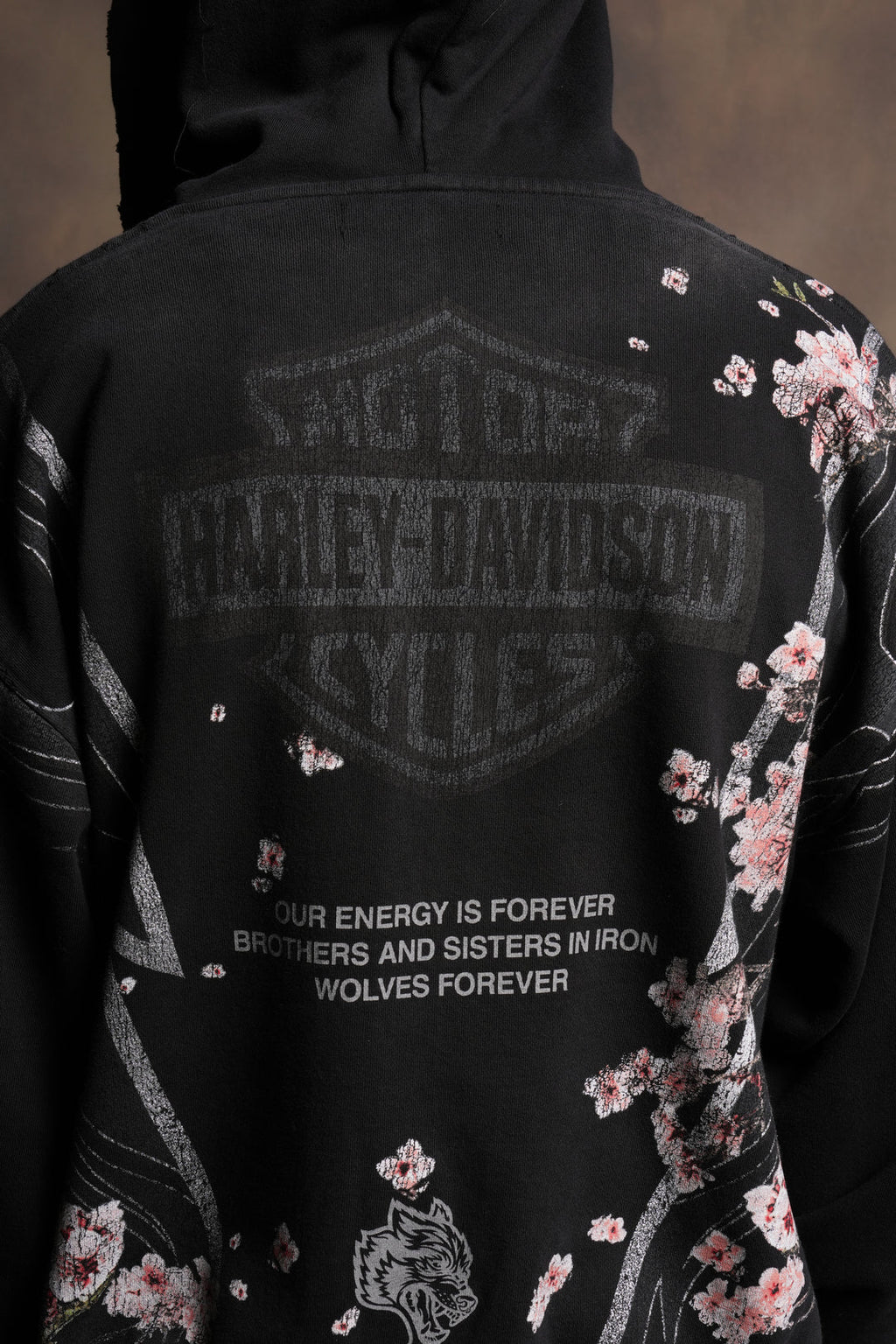 IRON SAKURA GRUNGE MOATIS ZIP HOODIE IN BLACK DRIFT WASH
