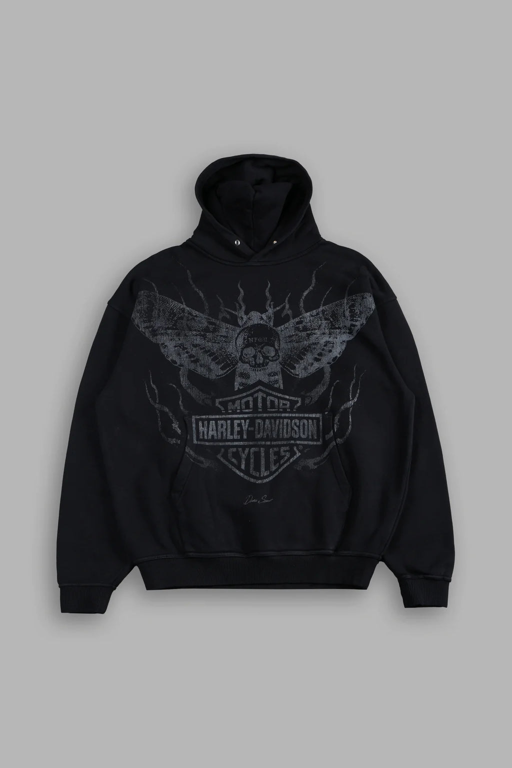 H-D MOTH INFERNO PIERCE HOODIE IN BLACK