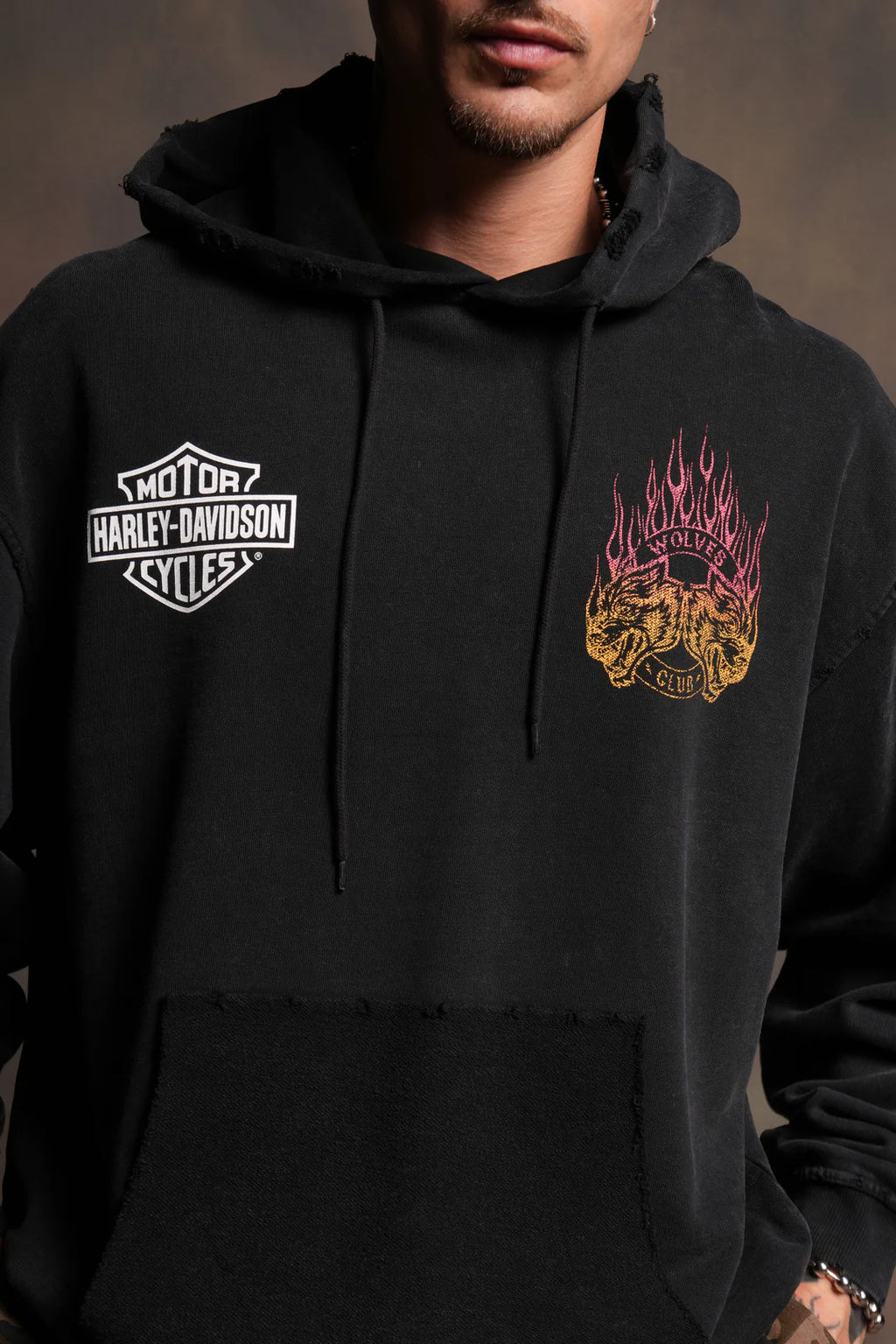 RISING SUN GRUNGE MOATIS HOODIE IN WASHED BLACK
