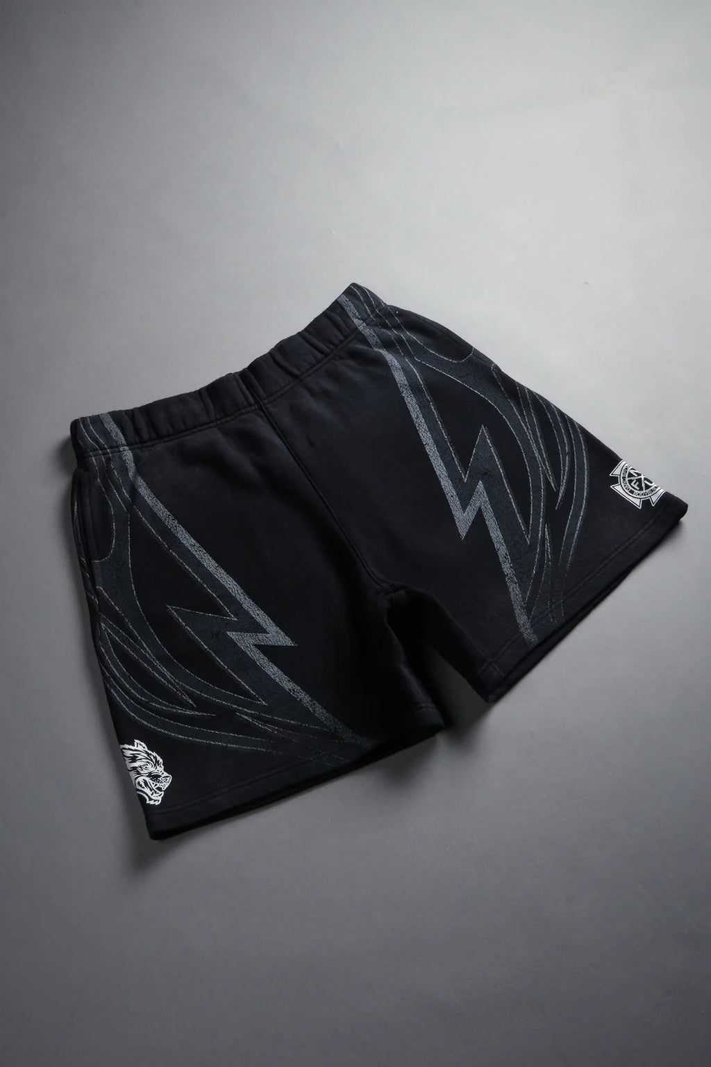 REAL RECOGNIZE REAL UNISEX OVERSIZED POST LOUNGE SWEAT SHORTS V2 IN BLACK DRIFT WASH