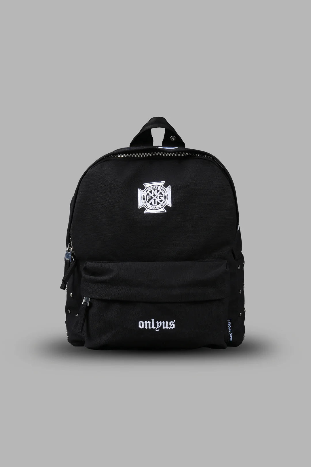 WOLVES CHOPPER EVERYDAY BACKPACK IN BLACK