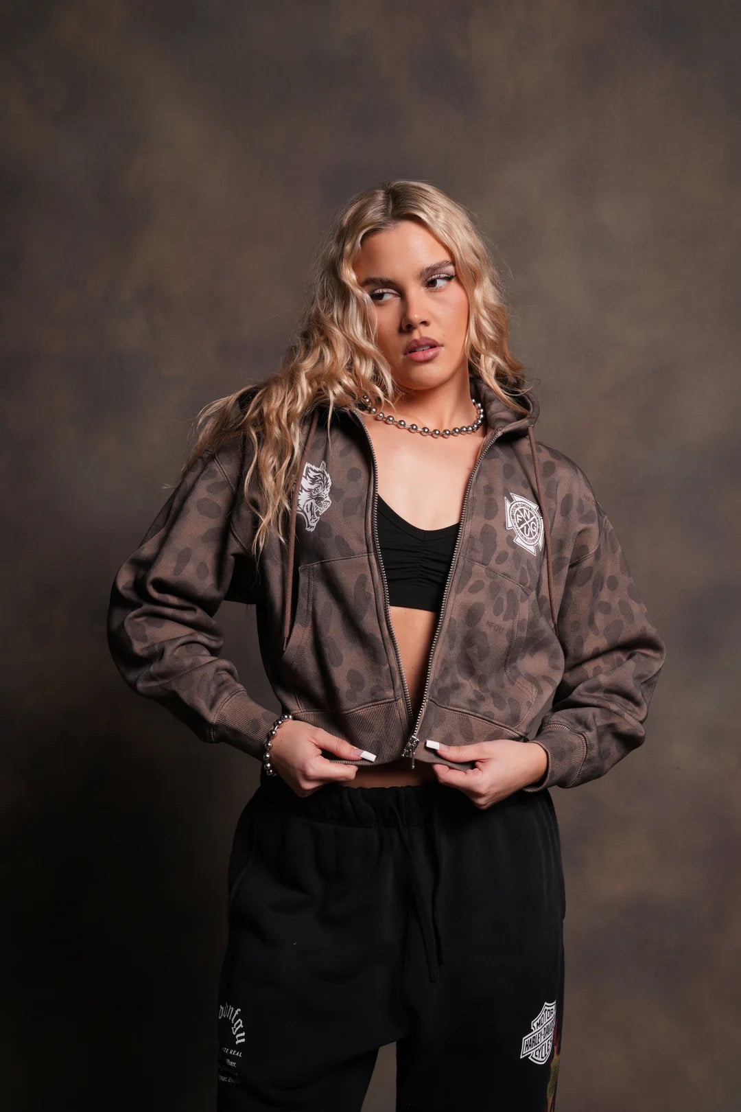WOLF IRON CROSS "SAGE" CROPPED ZIP HOODIE IN CELERITAS MORTE