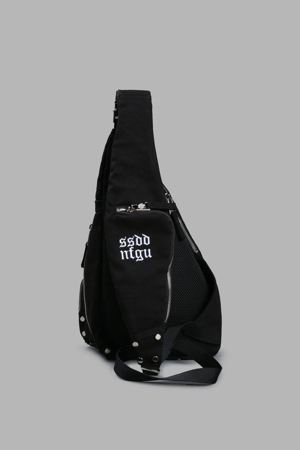 WOLF HEAD RONIN SIDE BAG IN BLACK