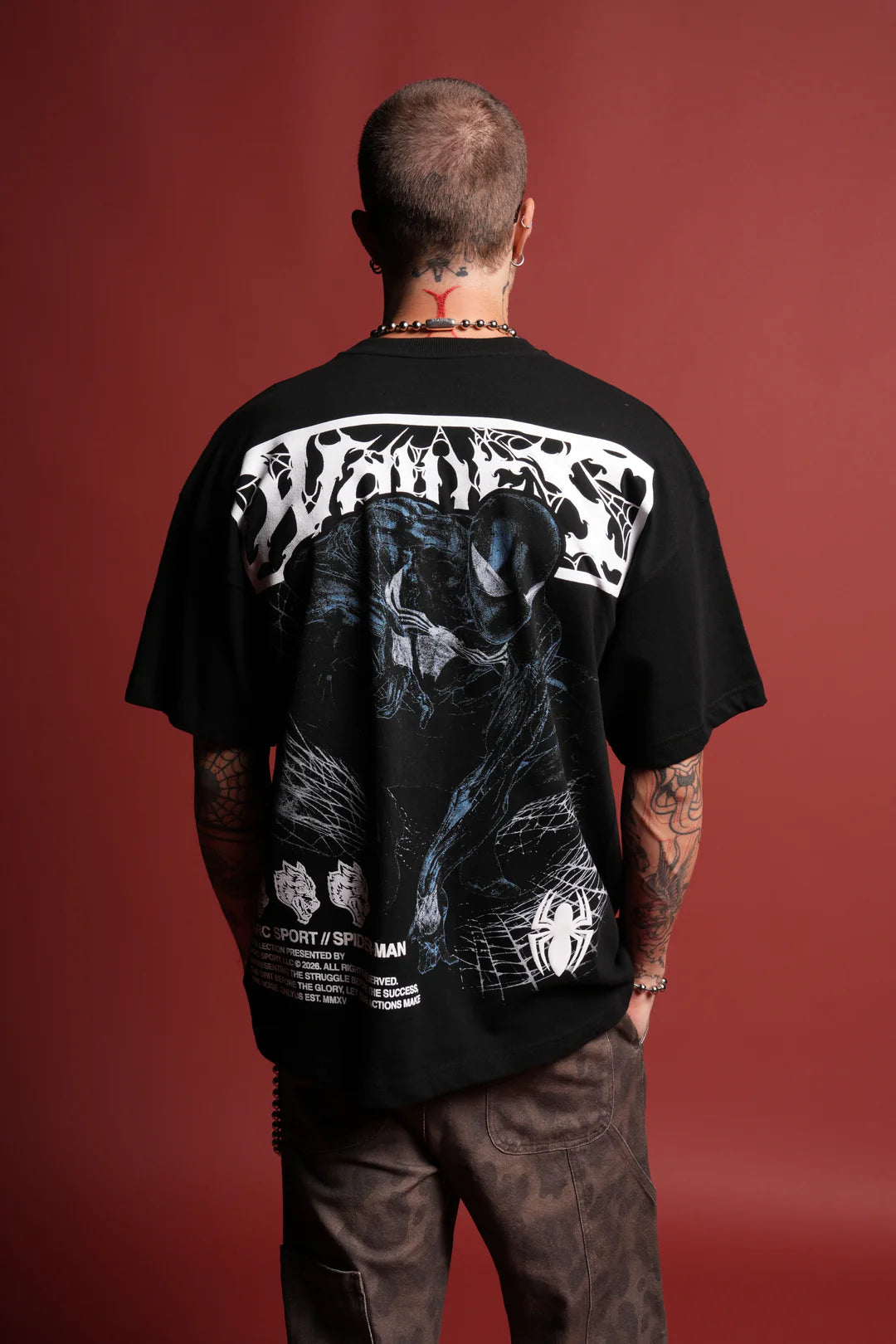 DARK SYMBIOTE PREMIUM OVERSIZED TEE IN BLACK