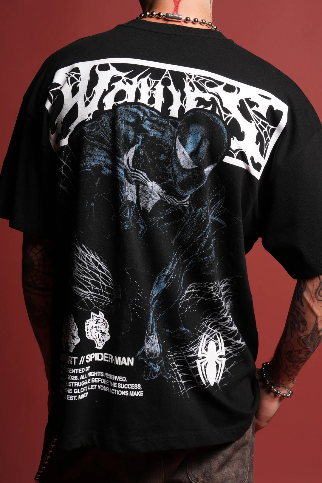 DARK SYMBIOTE PREMIUM OVERSIZED TEE IN BLACK
