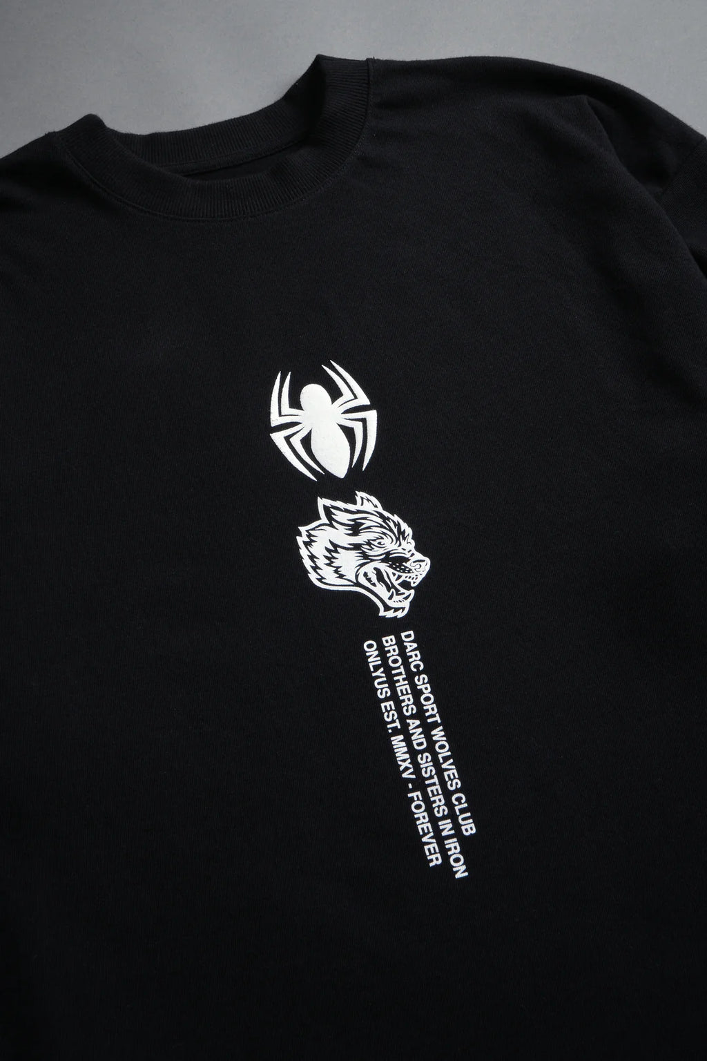 DARK SYMBIOTE PREMIUM OVERSIZED TEE IN BLACK