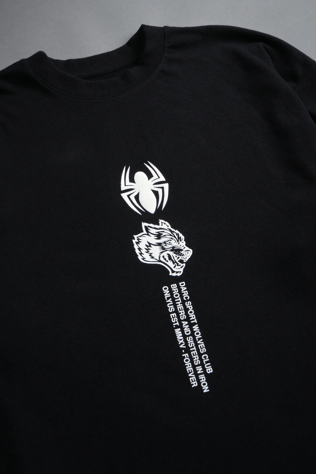 DARK SYMBIOTE PREMIUM OVERSIZED TEE IN BLACK