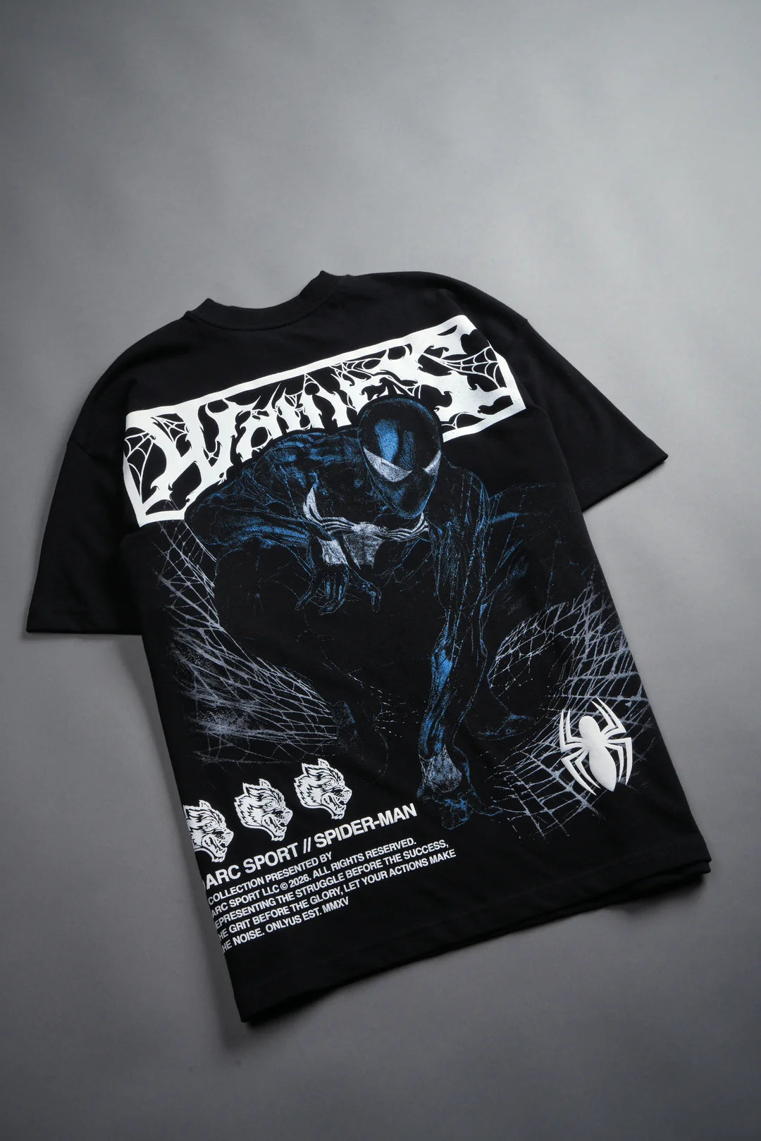 DARK SYMBIOTE PREMIUM OVERSIZED TEE IN BLACK