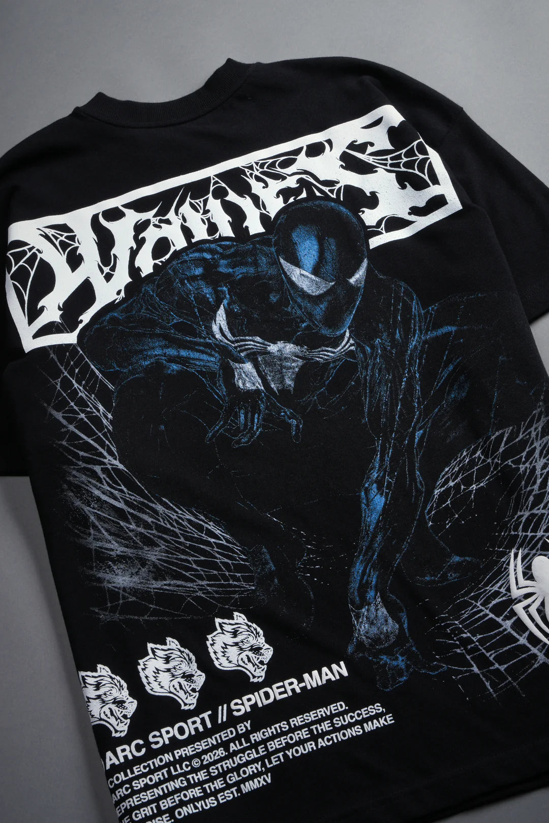 DARK SYMBIOTE PREMIUM OVERSIZED TEE IN BLACK