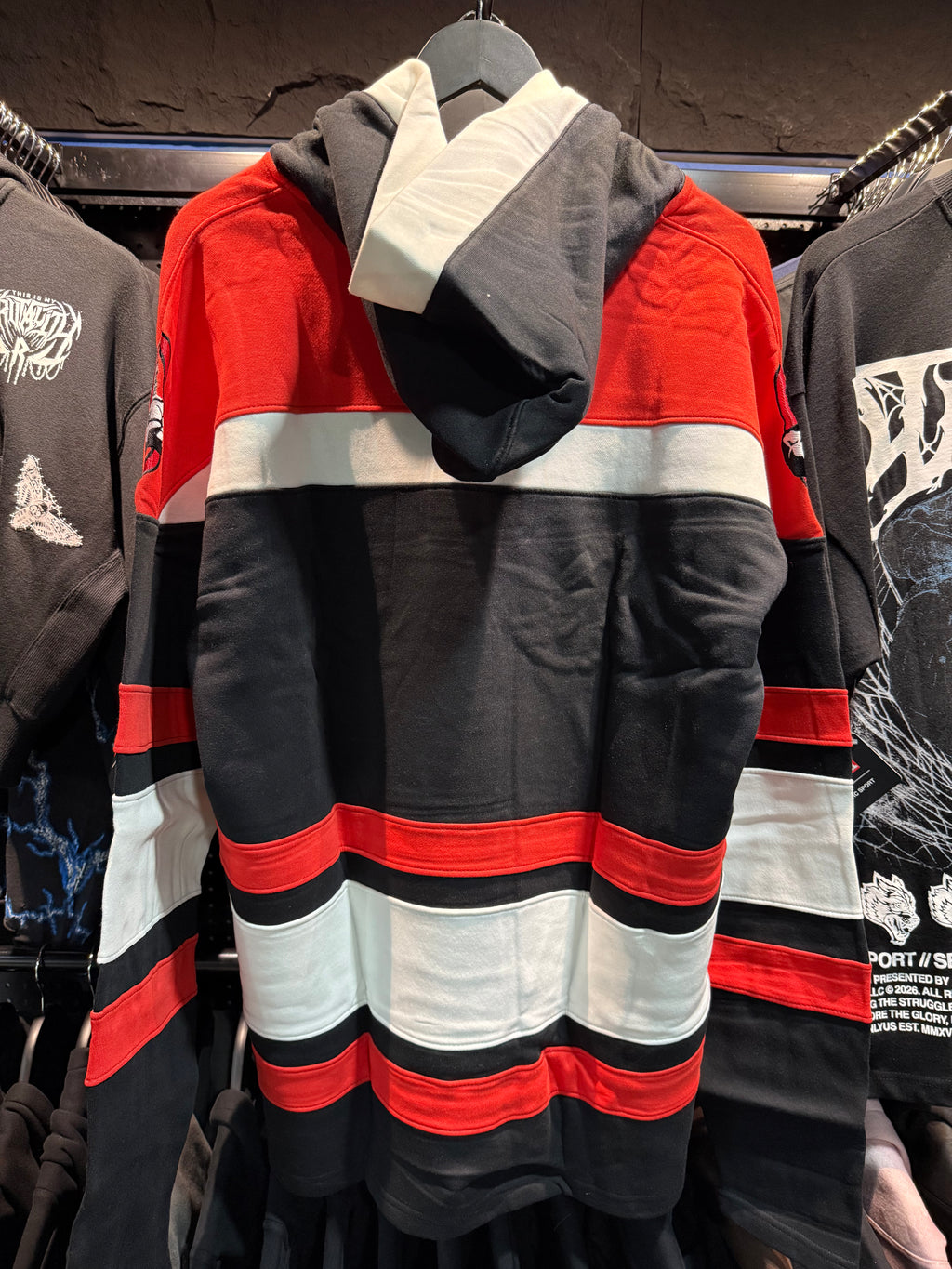 OLYMPIA MENS HOCKEY JERSEY BLACK